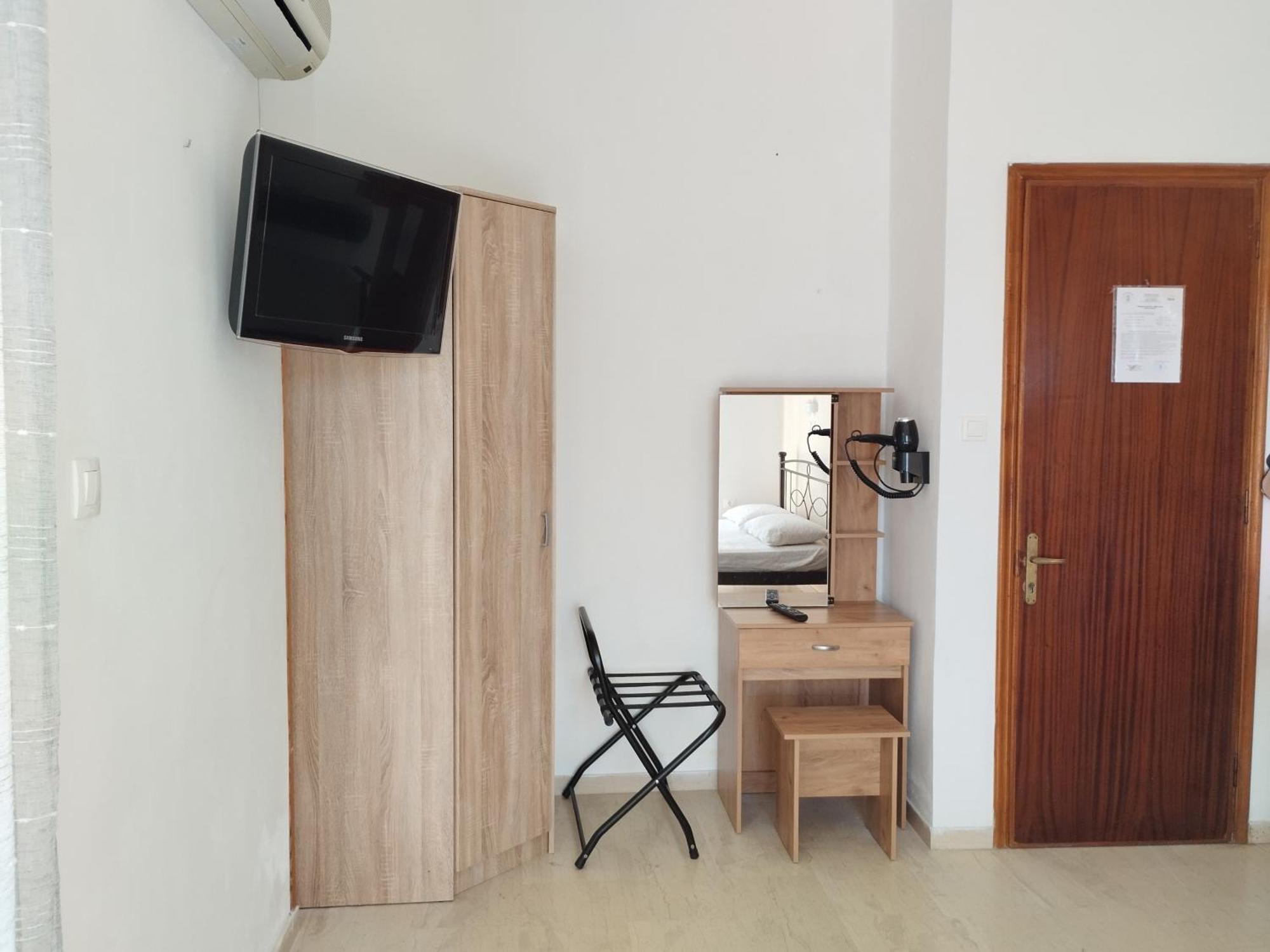 Hector'S Studios Alykanas  Extérieur photo